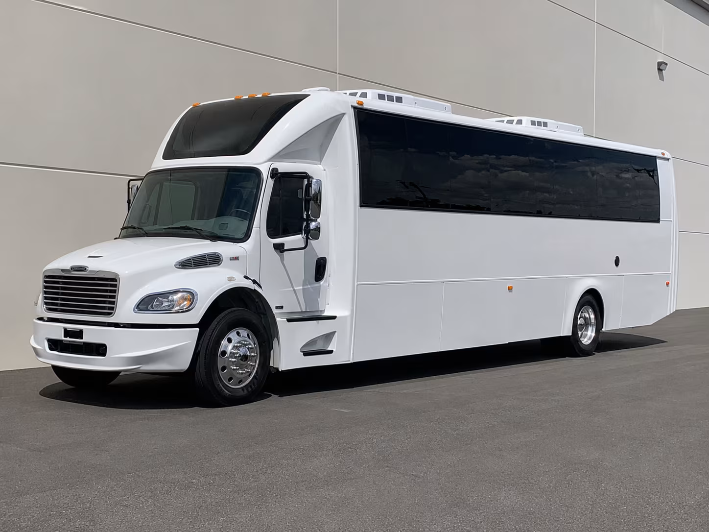 arlington globe life field party bus rental